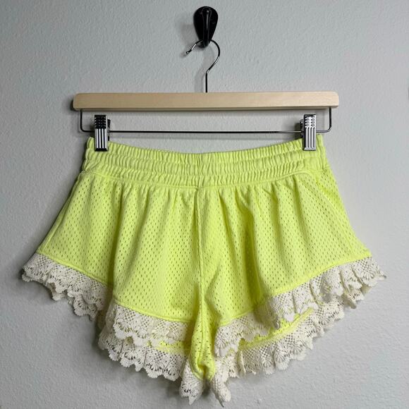 Free People shorts activewear sportswear stretchy yoga workout gym Medium - Picture 4 of 11